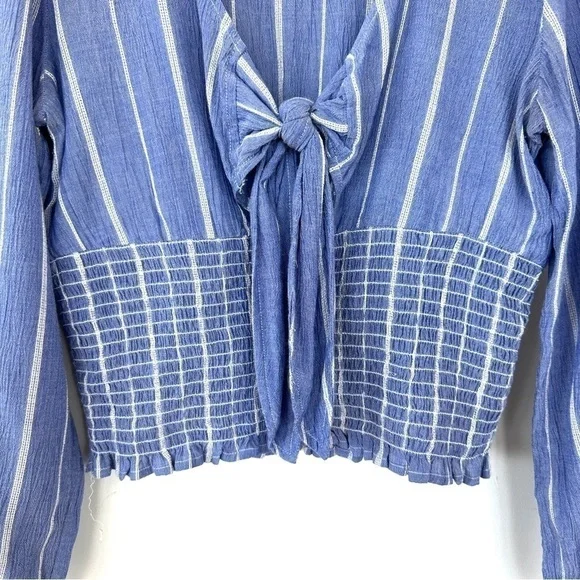 American Eagle top with deep v-neckline & tie, ruched waist, long sleeves - Picture 4 of 11